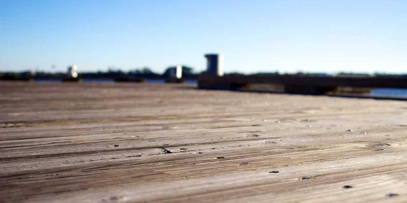 量化投资入门指南：个人投资者如何运用简单模型优化资产配置与投资理财